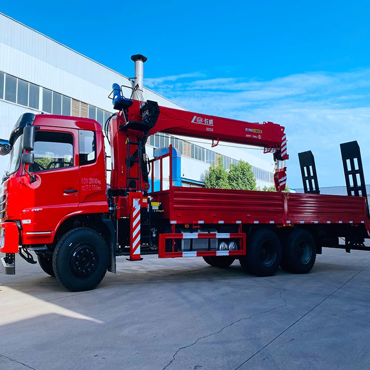 东风d9随车吊厂家 重汽小黄牌随车吊 玉柴270马力