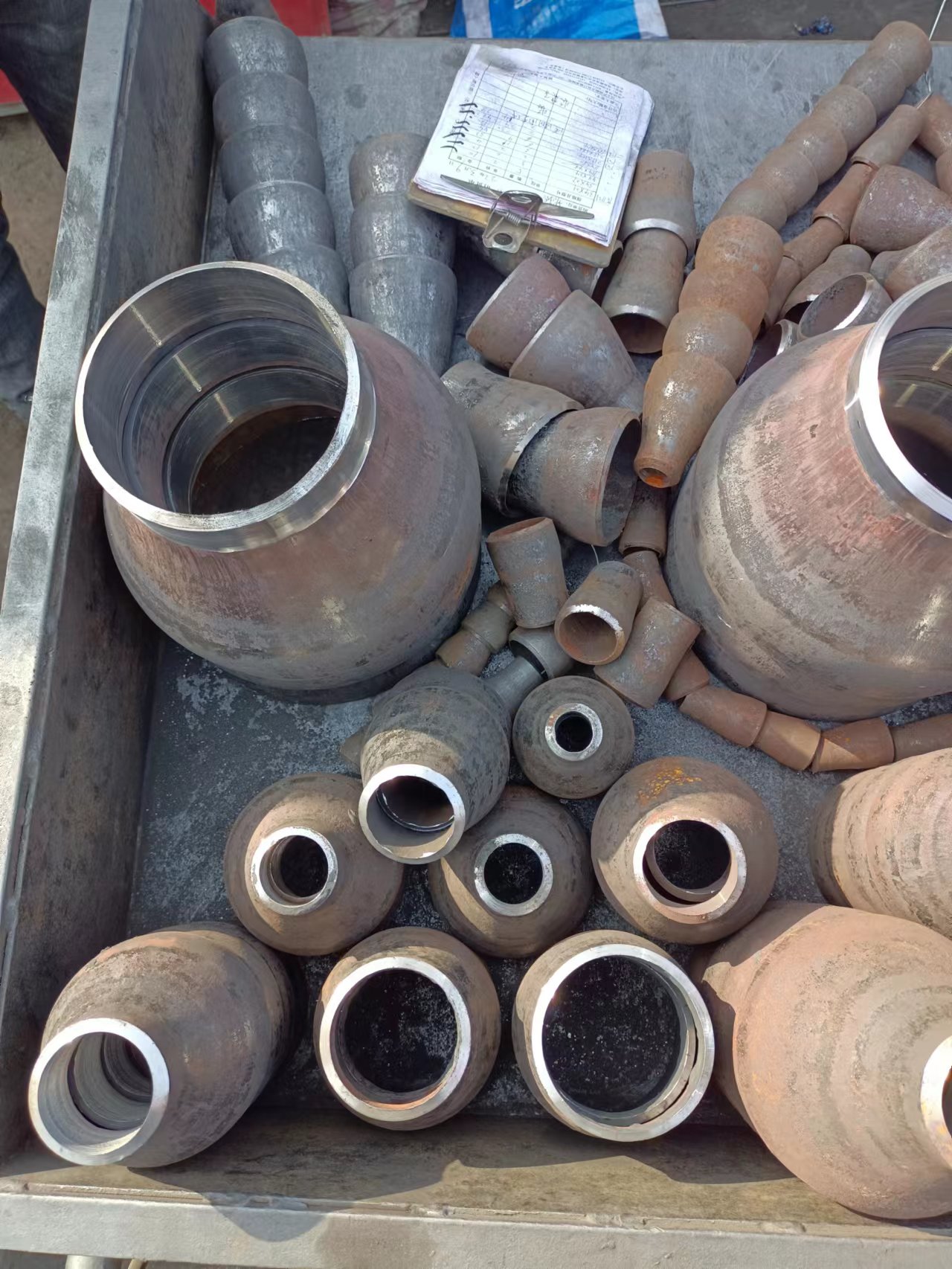 碳钢大小头不锈钢大小头同心异径管