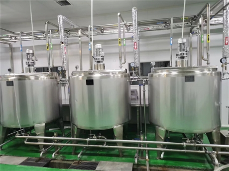 焦糖可乐饮料生产线设备4000瓶每小时老汽水定制设备