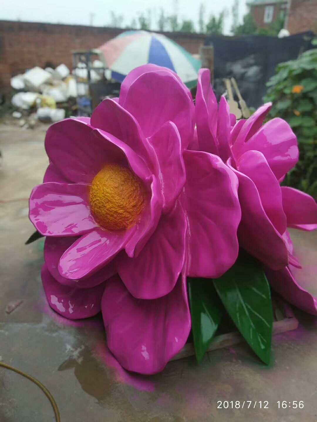 玻璃钢花朵雕塑，多种五彩花朵雕塑，仿真花朵雕塑制作