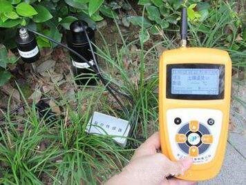 F4247型 土壤水分盐分温度测定仪