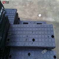 供应铁路橡胶道口板厂家 华冶牌矿用道口板耐老化