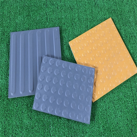 25厚抗压耐磨盲道瓷板 辽宁市政工程砖用 国标全瓷盲道砖