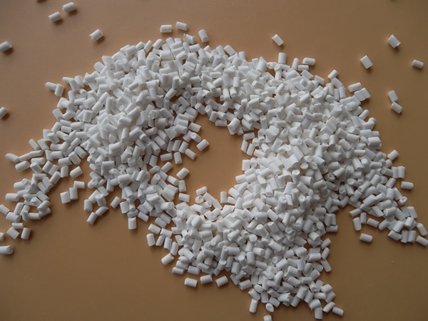 塑之都+PE无卤阻燃母粒+HL-N-Y3型+分散性能优异 环保型