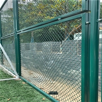 北京足球场围网 球场防护隔离网 浸塑铁丝球场围网