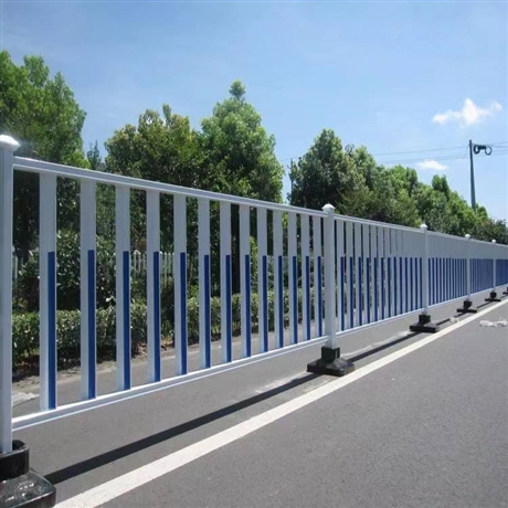 山东平度市道路护栏 隔离护栏