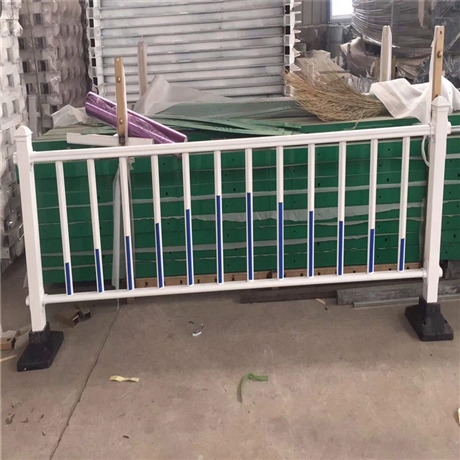 山东历下区道路护栏 隔离护栏