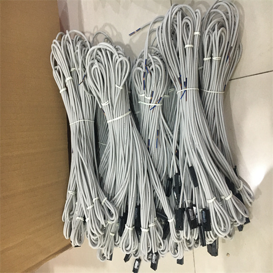 原装SMC磁性开关D-M9BSDPC导线引出方式