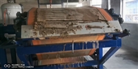 真空過濾機處理鐵礦污泥現場！