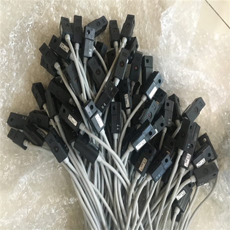 销售SMC机控阀CDQ2WB32-100DZ