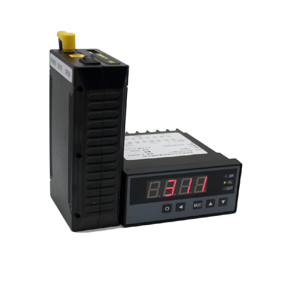 Electronic level gauge for fire water tank