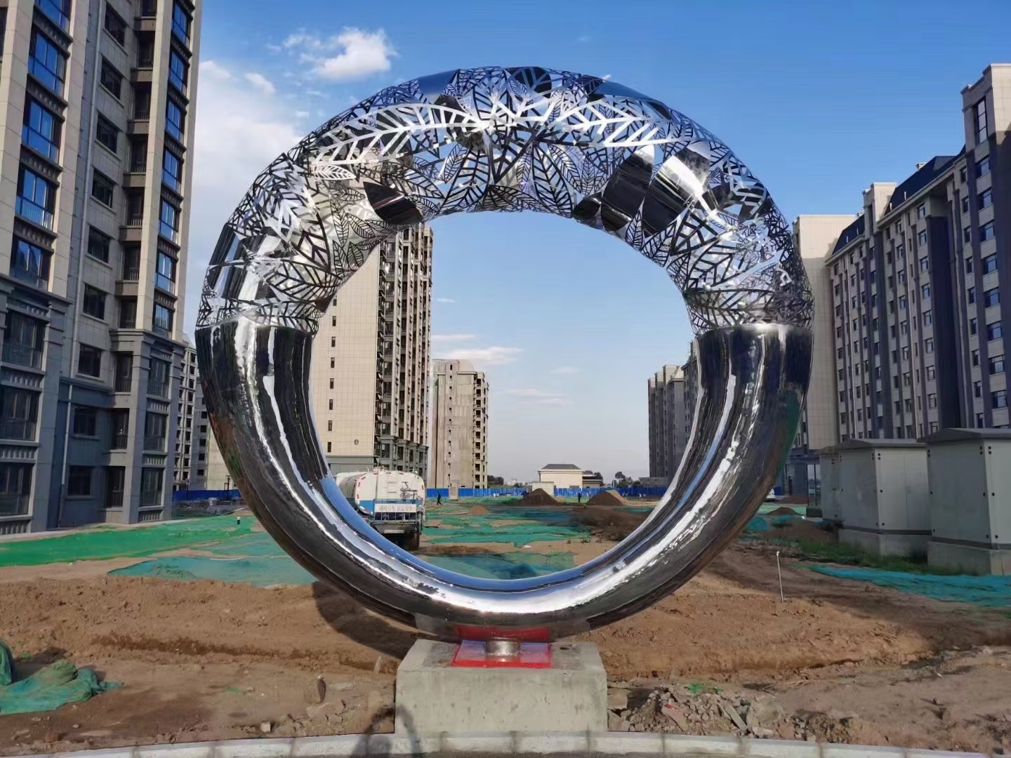 不锈钢城市雕塑 户外广场大型不锈钢圆环雕塑摆件 不锈钢雕塑