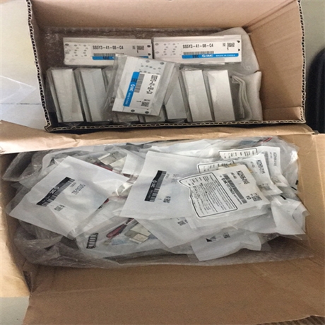 提前预定日本SMC接头KQG2H10-03S