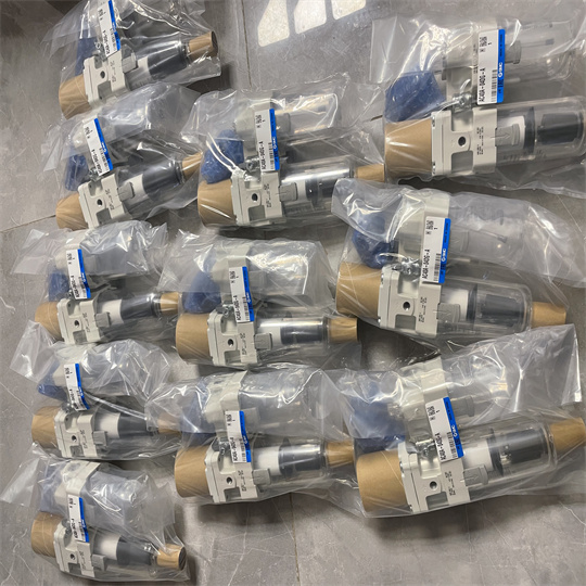 AW20-N02BCG-2-A SMC过滤减压阀