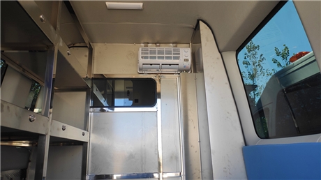 福建气体防护救险车 依维柯5-7人座 现场指挥车气防救险车价格