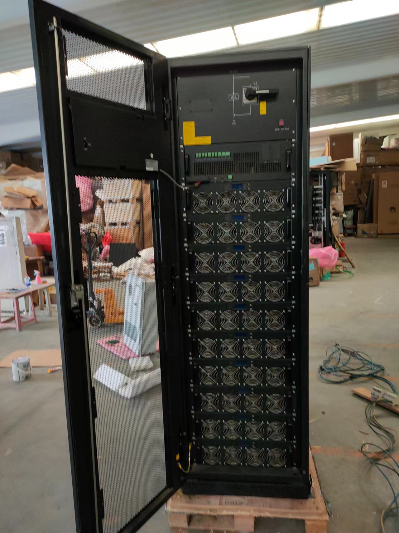 Ӣ����UPS��ԴӢ���ڵ�Դ RM300/30X 300KVAģ�黯����ϵ�Դϵͳ