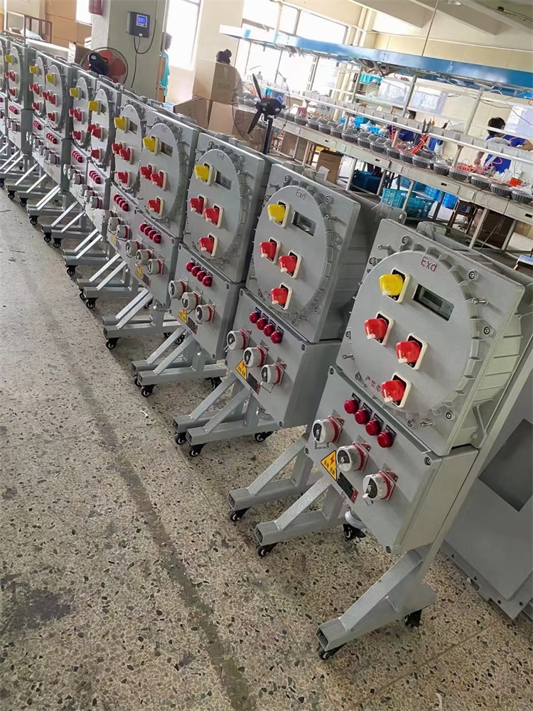 低压防爆配电箱室外ip65防爆控制箱