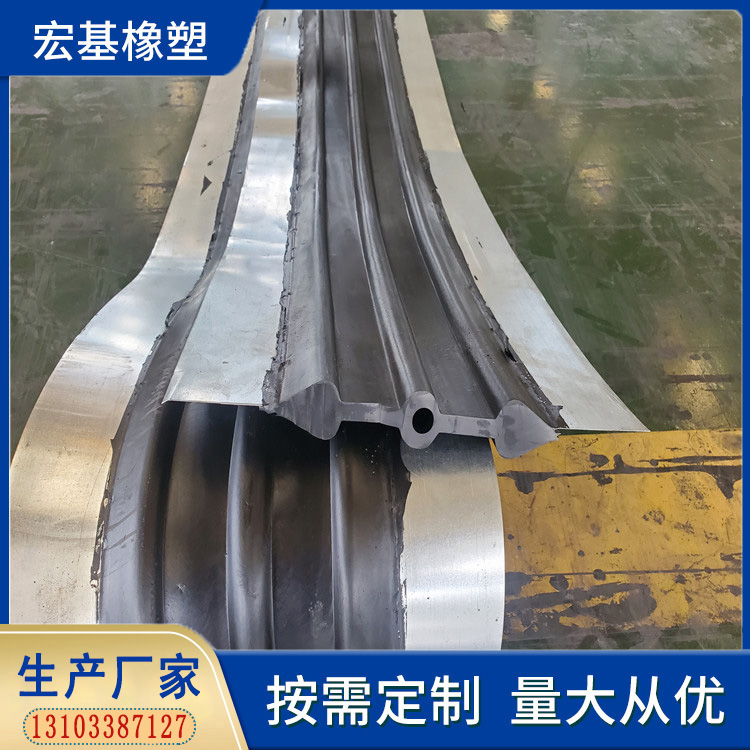 钢边橡胶止水带A深圳地铁隧道用钢边橡胶止水带应用范围