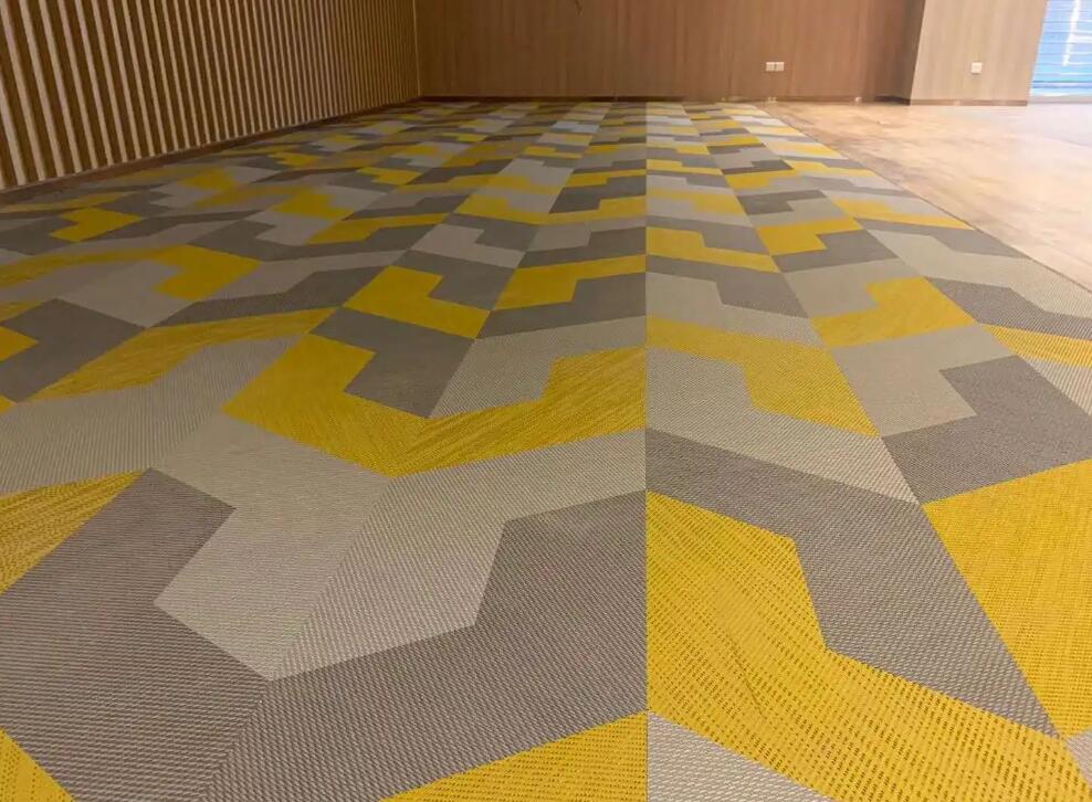 上海pvc编织地毯