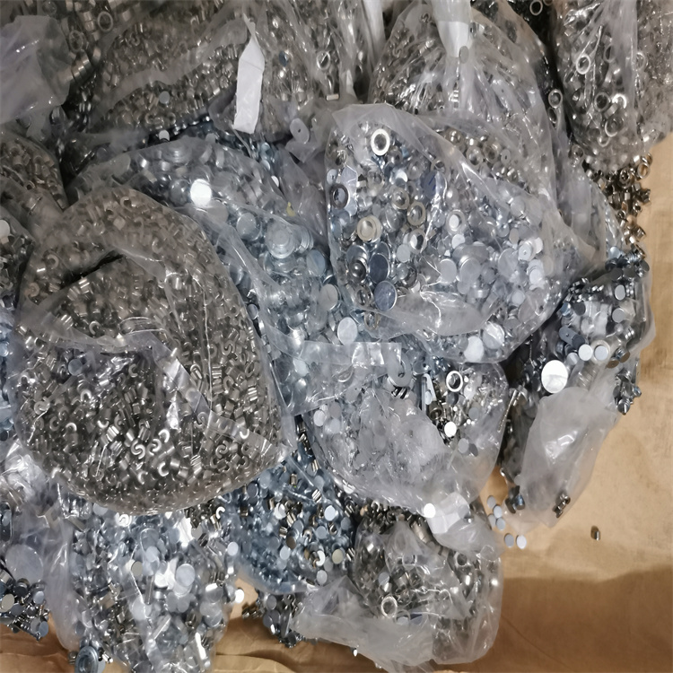 收购库存磁铁 现金上门回收废钕铁硼料皮利用率高 互利共赢