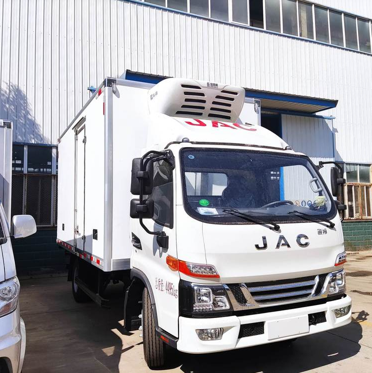 蓝牌中短途冷链物流车 厢式保温货车