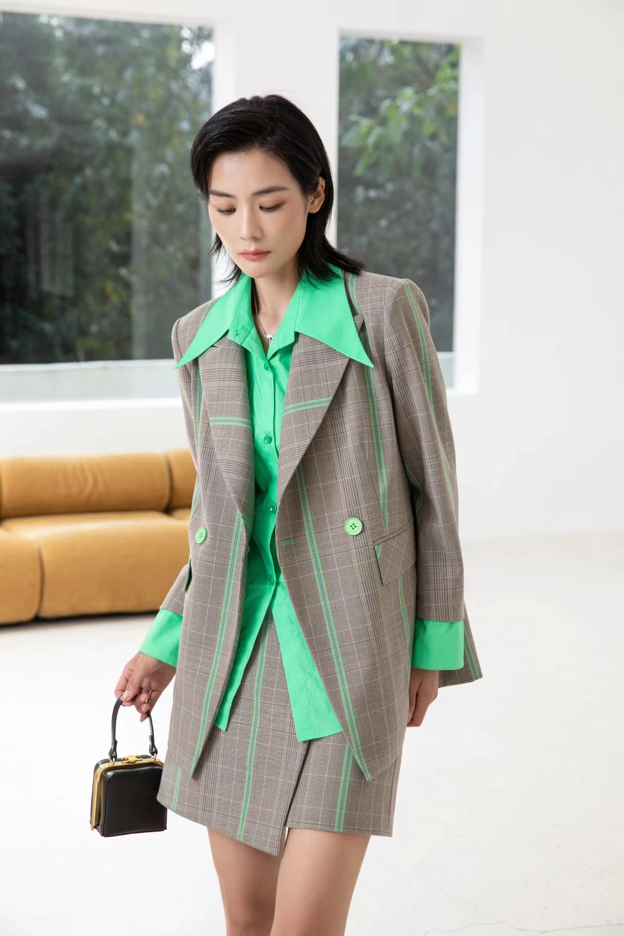 品牌折扣女装南耳ner春装分份货源库存货源