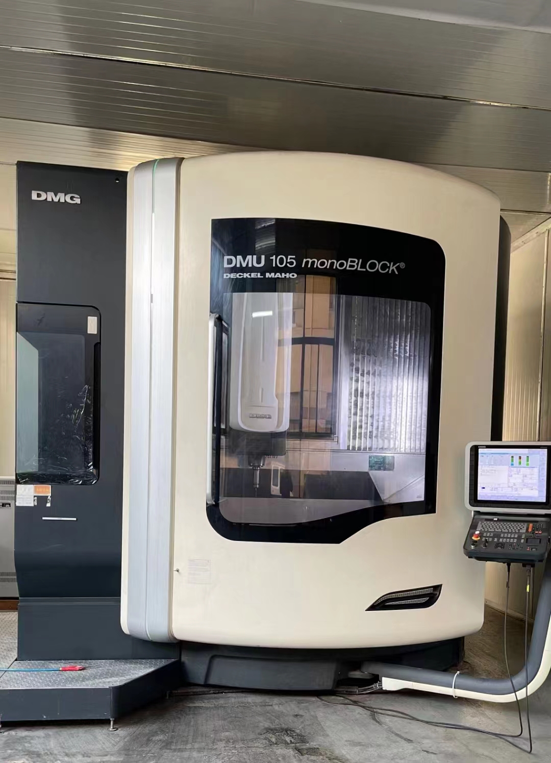 处理二手德玛吉dmu105monoblock五轴联动加工中心-搜采通