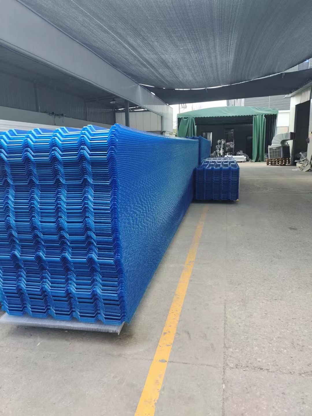 拜耳原料聚碳酸酯中空瓦楞板 1050mm屋面保温pc四层中空波浪瓦