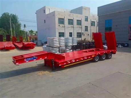 2桥9.8米爬梯 低平板半挂车生产厂