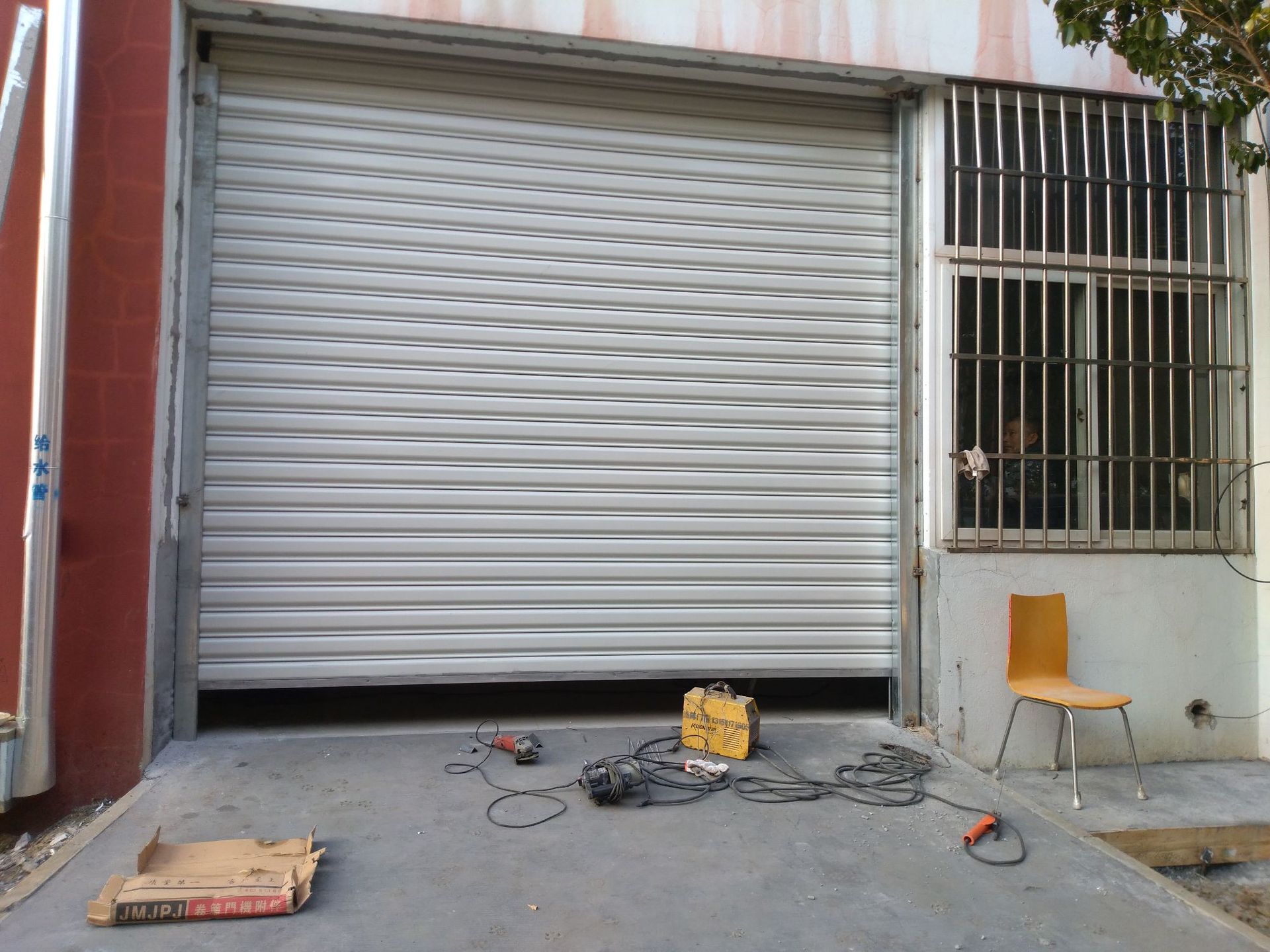 上海仓库防火卷帘门抗风门定做