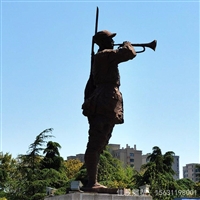 吹冲锋号人物铜雕 城市景观雕塑