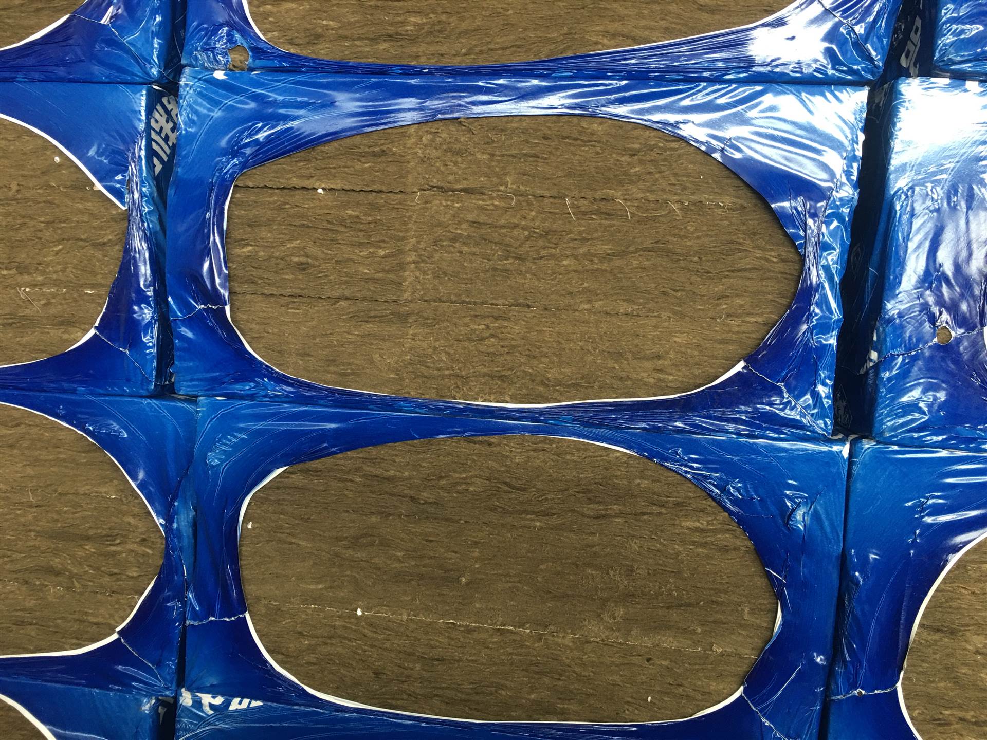 建筑外墙黑棉岩棉板 黑棉保温材料 防火阻燃黑棉岩棉板