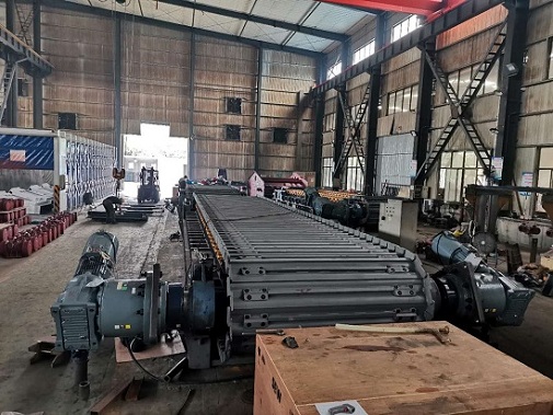 GBL1600*6000中型板式给料机试运行