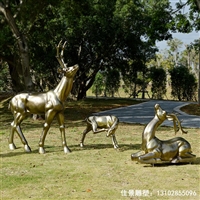  城市铜雕鹿动物雕塑