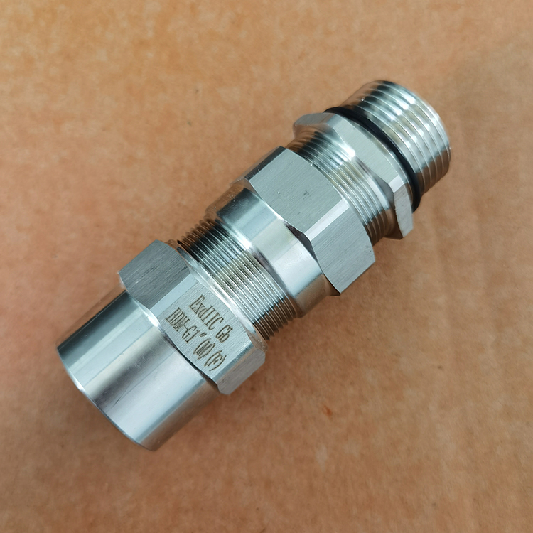 dn25防爆铠装格兰头 g1寸防爆电缆夹紧接头 黄铜镀镍防爆填料函