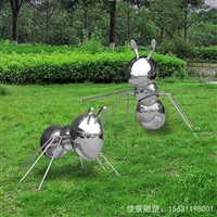  金属不锈钢镜面蚂蚁雕塑 