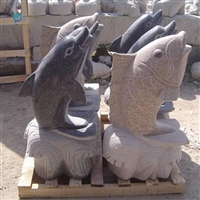  石雕鲤鱼动物喷泉黄锈石石雕鲤鱼