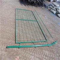 阿合奇县护栏网厂家运动场围栏网介绍  新疆围栏网厂家