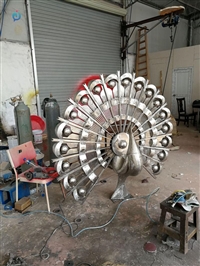  动物景观装饰 不锈钢抽象孔雀