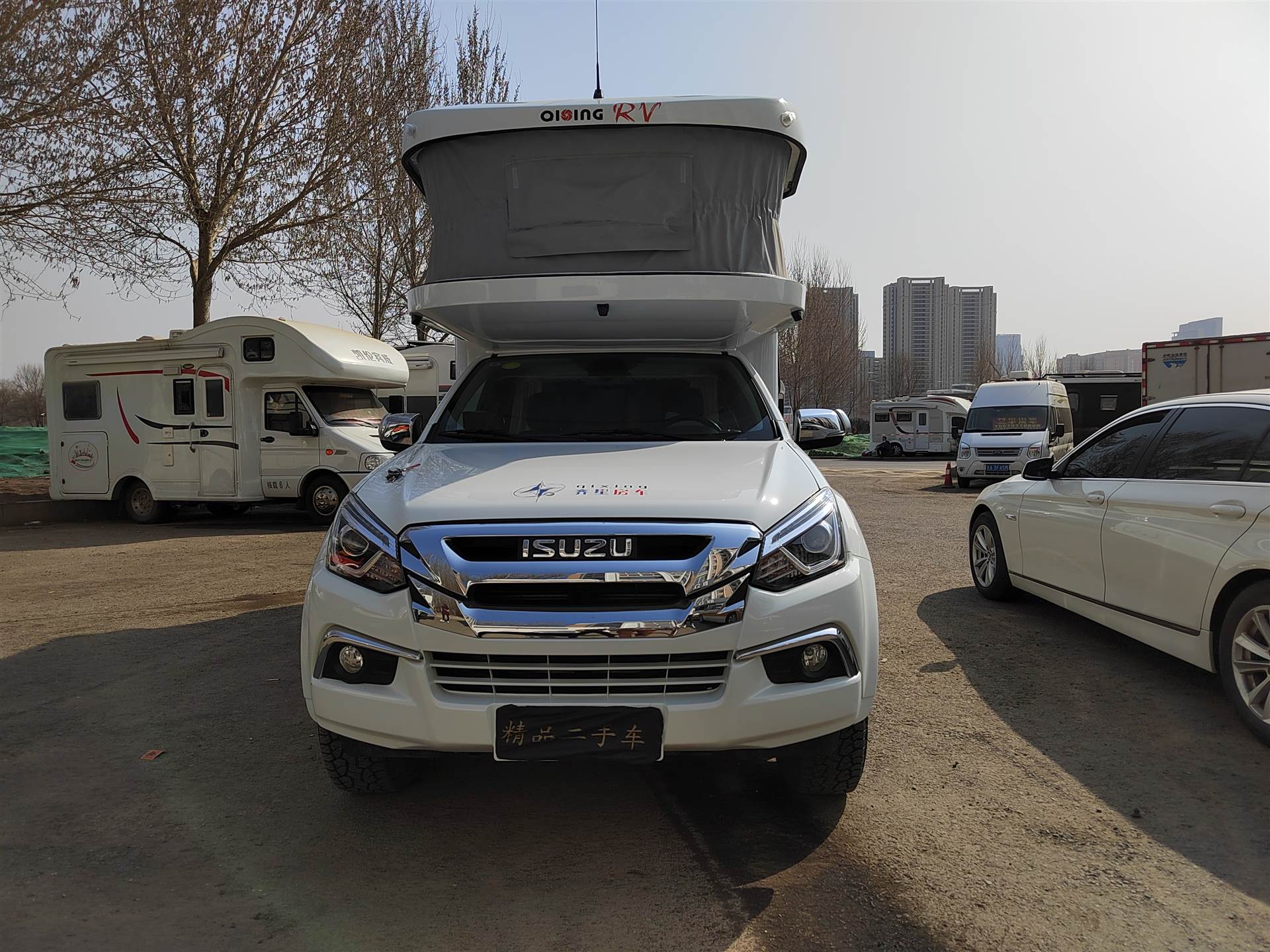 二手房车 五十铃四驱皮卡房车  齐星上装 5座纵床上下铺