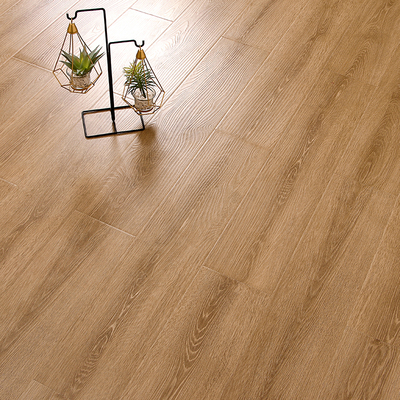 12mm强化复合木地板 家用卧室防水无味 耐磨实木 工程金刚板厂家