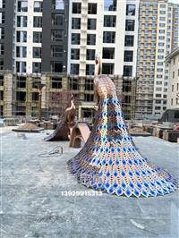 304不锈钢孔雀景观雕塑  佛山不锈钢小区雕塑制作工厂基地666