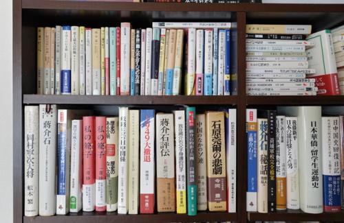 上海雅阁旧书回收商，提供上门二手旧书回收