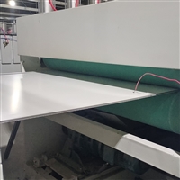 pvc橱柜板生产线 PLC控制木饰面大板挤出机