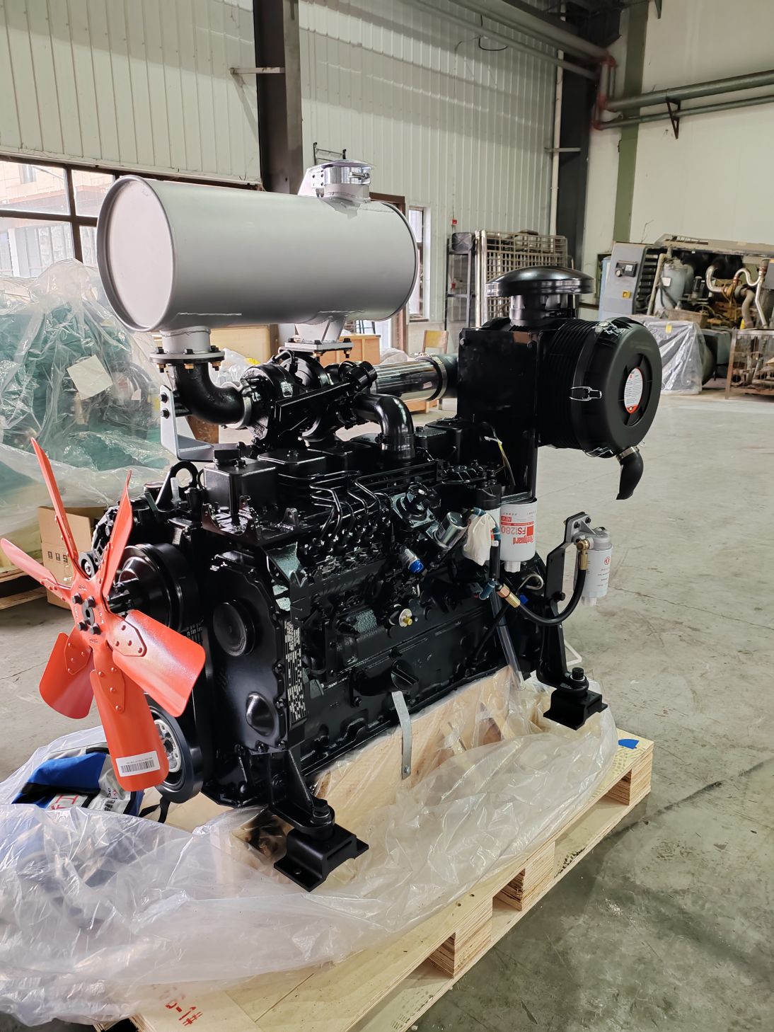 康明斯6BT5.9-C150机械大泵柴油发动机