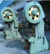 上海收购轴承，发电机，电动机等回收铝、铜、钢铁等