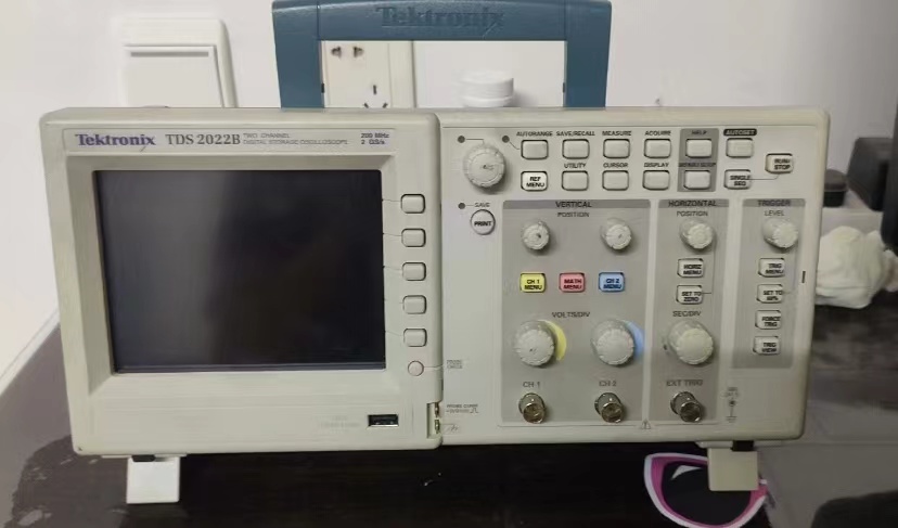 二手泰克 Tektronix TDS2022B数字存储示波器 200MHZ示波器