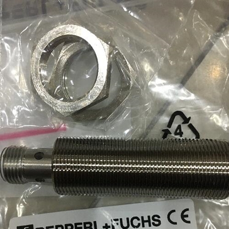 CCB10-30GS60-E2倍加福电容式传感器选型参数