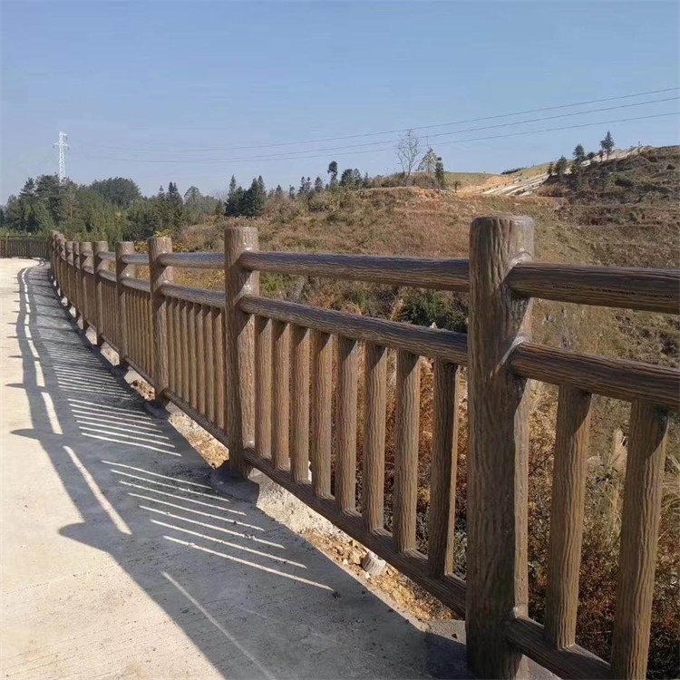 建基 耐腐蚀 钢筋混凝土仿木栏杆 景点河道公园防护 国际1.8米