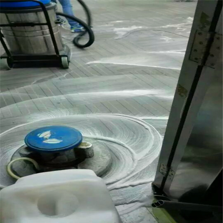 各类地毯清洗 深度清洁螨虫 消毒杀菌 驱除气味